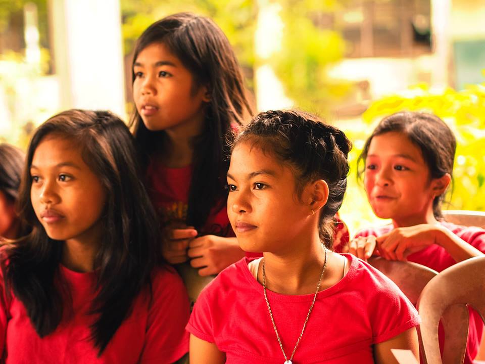 Pupils of Rajah Sikatuna Elem School during the Tarsier Educational Campaign